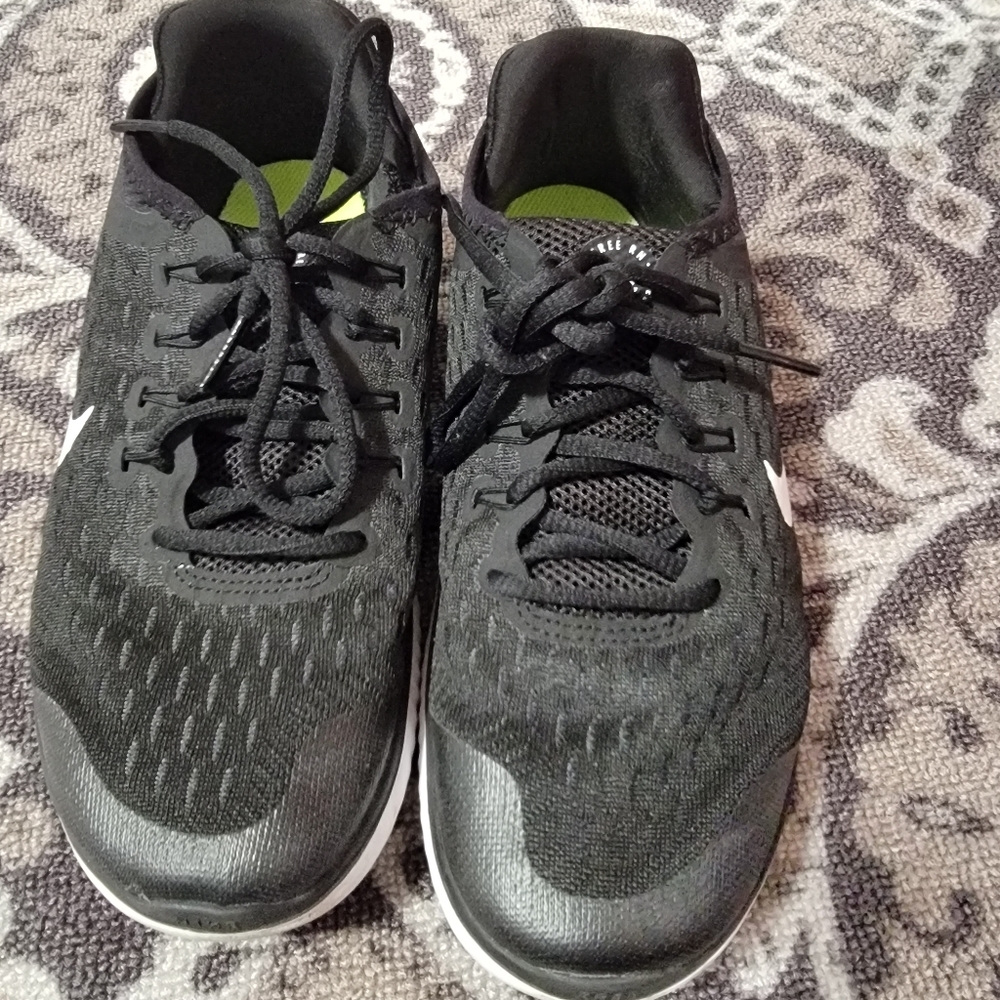 Nike shoes